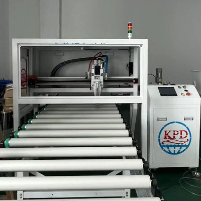 Machine de collage à base de PUR à base de Rockwool Sandwich Machine de diffusion de colle à base de PUR