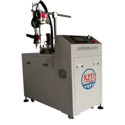 Machines de mélange et de distribution de résine pour la production à grande échelle