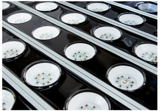 Machine à distribuer de la colle d'étanchéité à bande dure à LED pour le collage électronique des revêtements de poterie