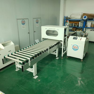 Machine à pomper de la colle pour panneaux sandwich composites avec colle AB