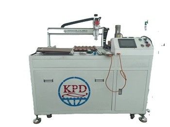 Système de dosage dynamique de polyuréthane de 260 kg pour un mélange et une distribution précis