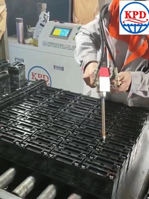 Appareil de distribution manuelle de colle Ab pour la mise en pot de pièces électroniques