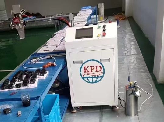 Appareil de distribution manuelle de colle Ab pour la mise en pot de pièces électroniques
