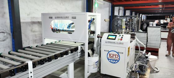 Parties électroniques AB Partie PU Machine de pulvérisation d'adhésifs pour panneau en acier inoxydable