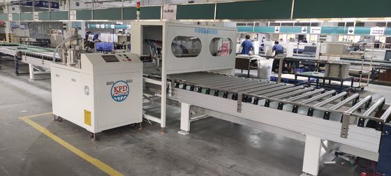 Pulvérisateur de colle en PU amchine pour armoire de salle de lavage