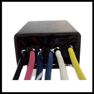 Machine à mettre en pot de colle pour la coulée de résine de deux composants AB PU matériau en silicone époxy