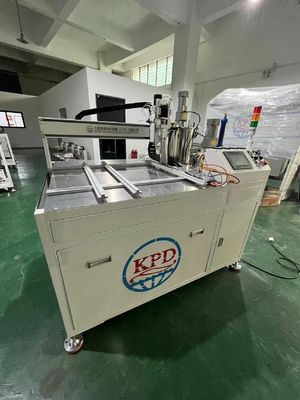Faible niveau de bruit Capteur électromagnétique Collage Epoxy Potting Machine Après service