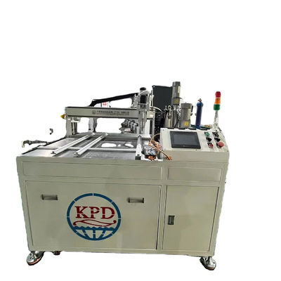 Machine automatique de mise en conserve de colle pour conducteur à LED