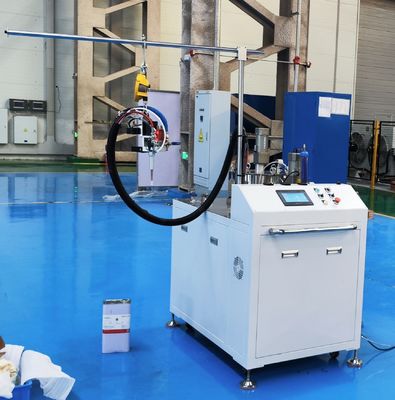 Machine à mélanger et à doser à deux composants