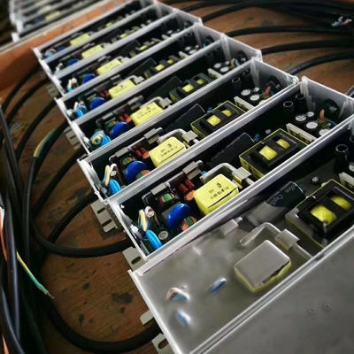 Machine de pompage à 2 composants de haute précision pour PCB