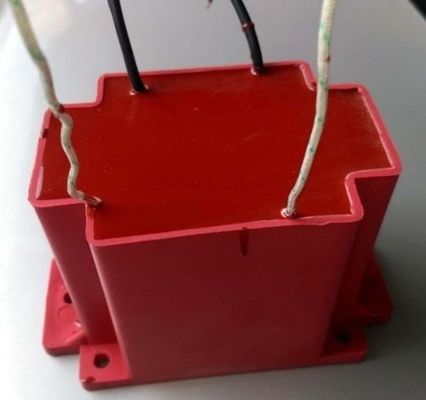 Ab Machine à faire des pots en résine de polyuréthane pour pièces électroniques Panneau de nid de miel
