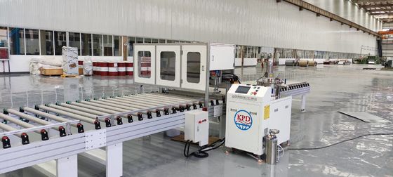 La machine de coulée de laminage entièrement automatique pour opérateur unique peut compléter la pulvérisation de colle